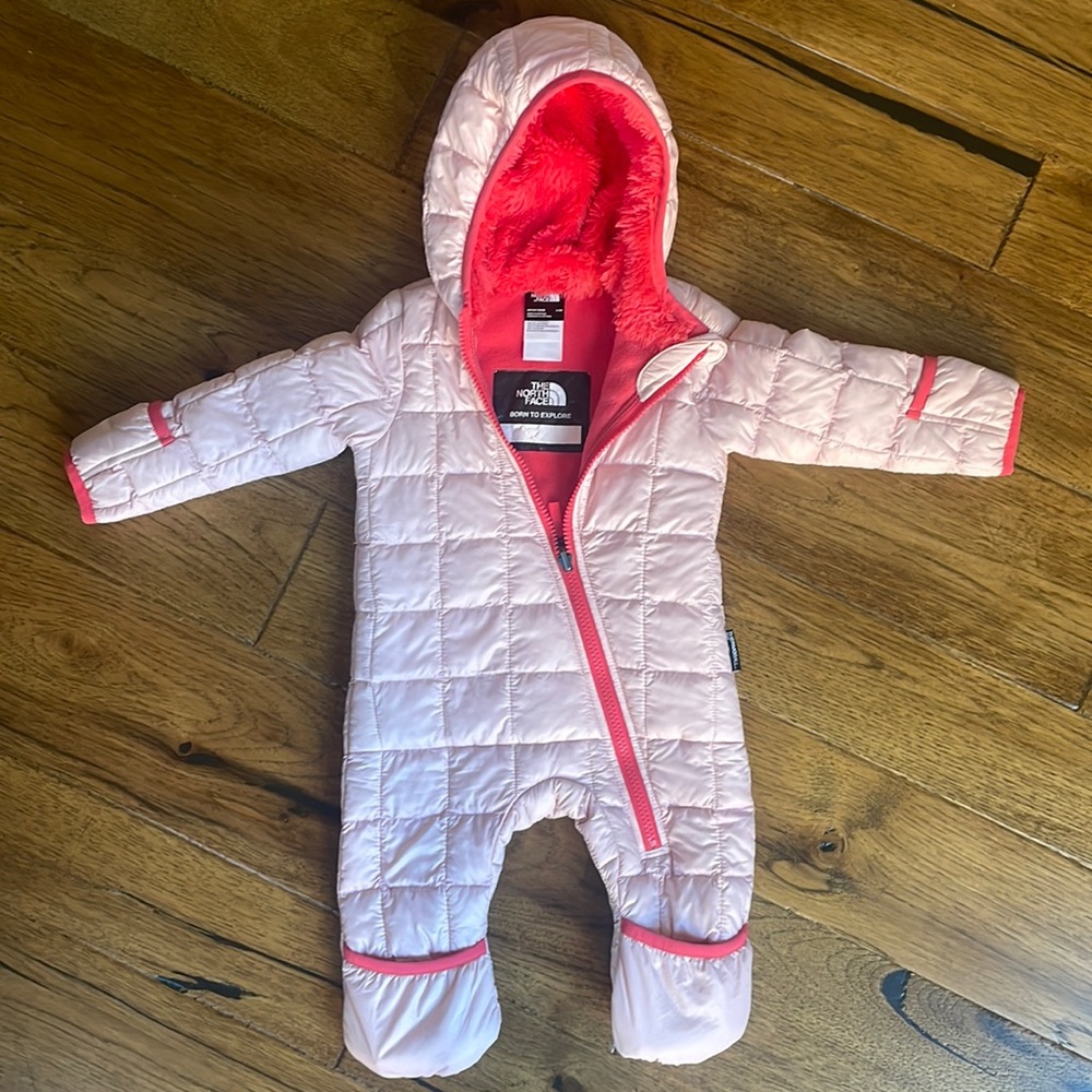The North Face Baby Bunting Girls 3-6M Thermoball Eco Pink Insulated Snowsuit
